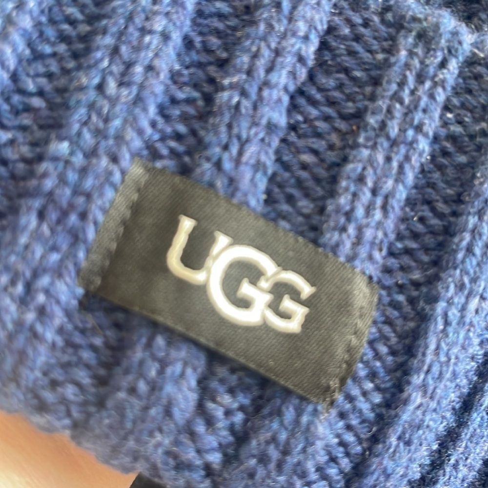 UGG Blue Navy Beanie Hat -Solid Rib One Size - Picture 4 of 6